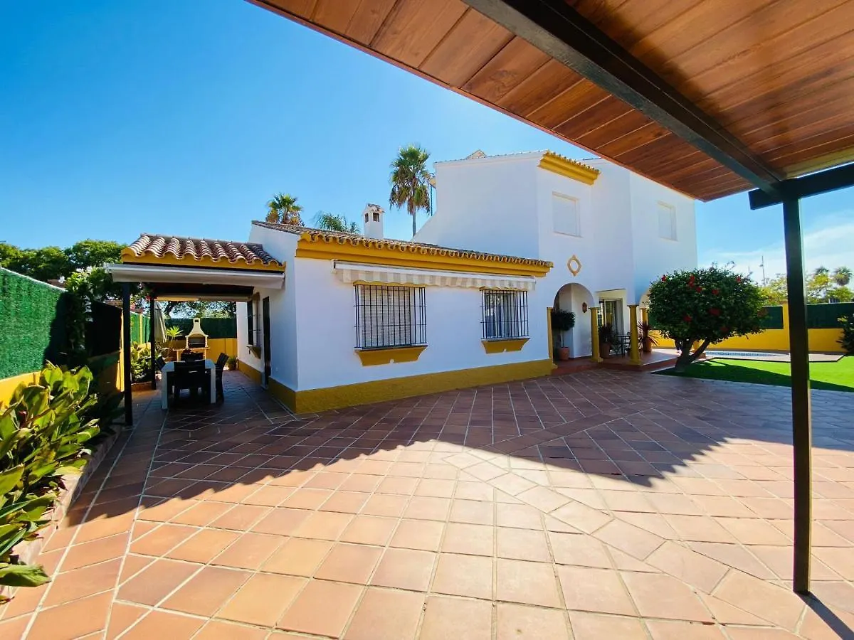 Guadalmina Bonita Villa Con Piscina Playa 800M Marbella